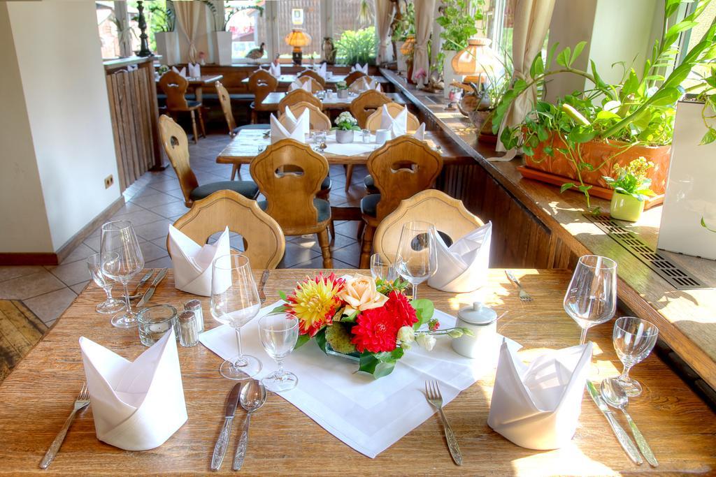 Hotel Am Liepnitzsee วันด์ลิทซ์ ภายนอก รูปภาพ