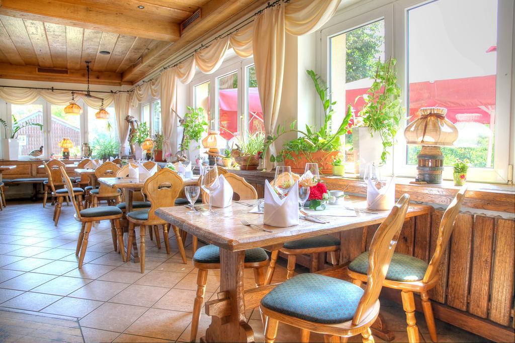 Hotel Am Liepnitzsee วันด์ลิทซ์ ภายนอก รูปภาพ